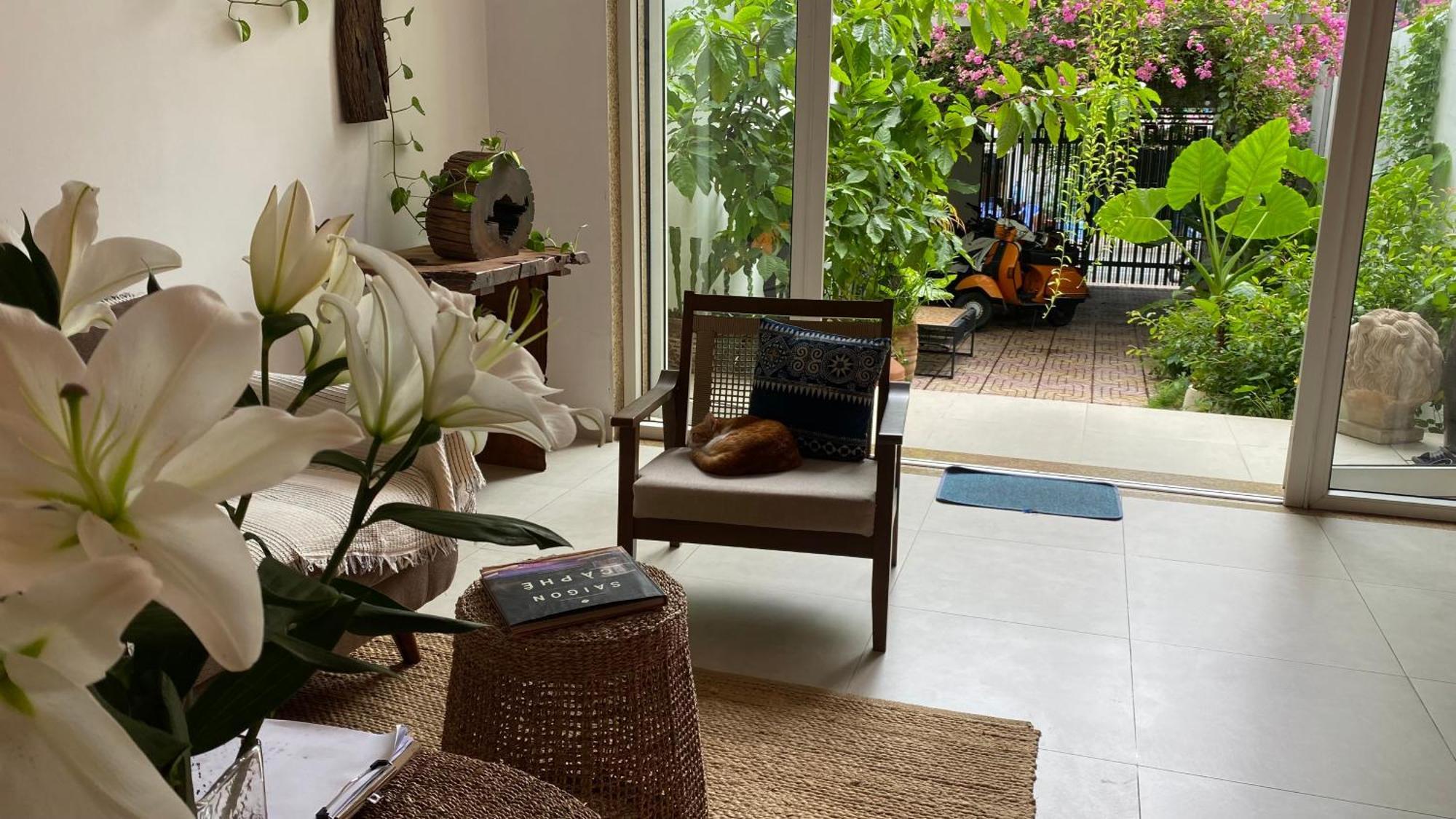 Homestay Notre Maison 5 - 63a Nguyen Cu, Thao Dien